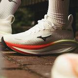 Mizuno Neo Vista 3 Men's White Black Orange